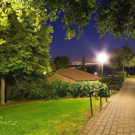 Shoresh Green Hills Family Suites Hotel Extérieur photo