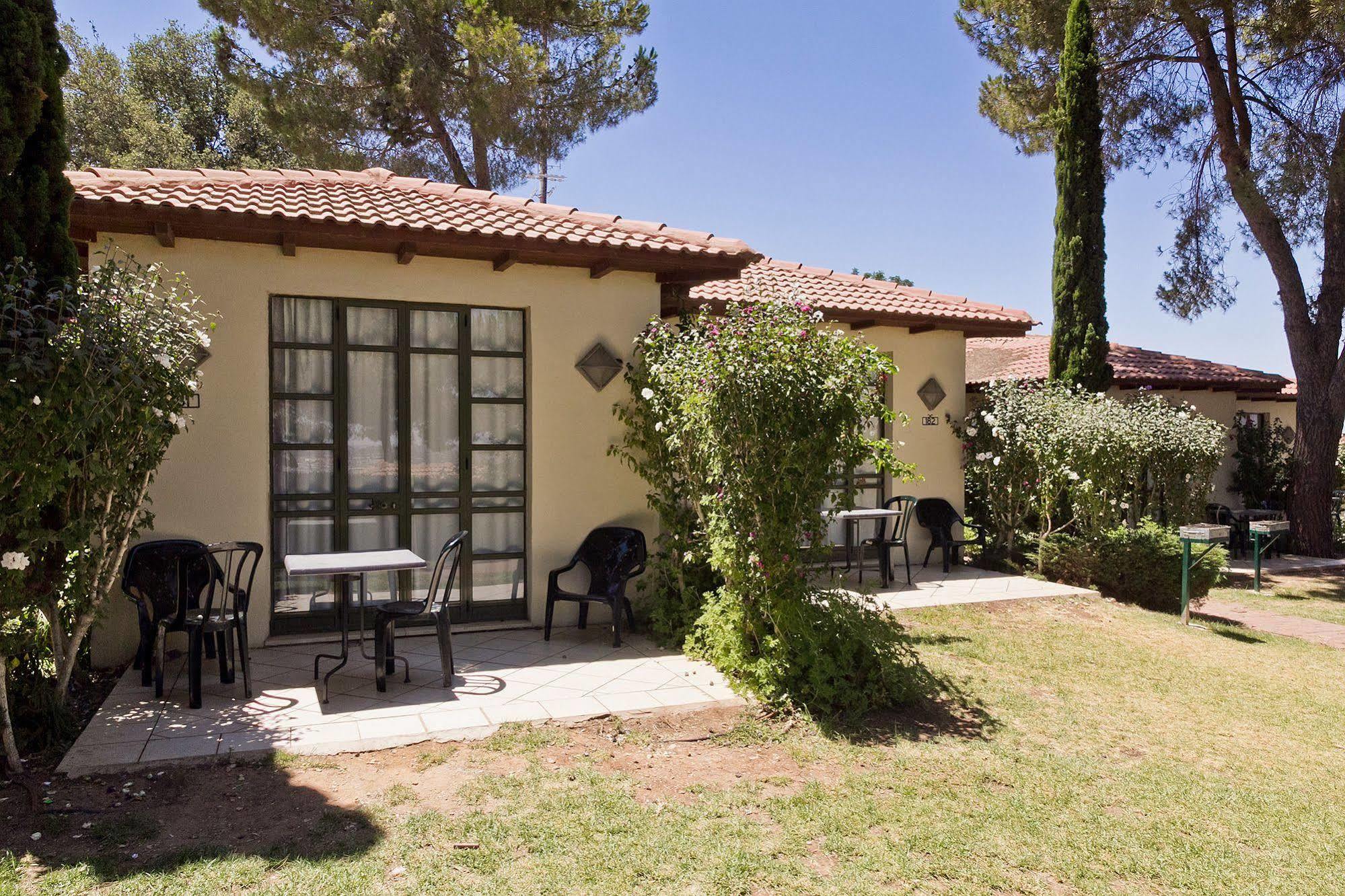Shoresh Green Hills Family Suites Hotel Extérieur photo