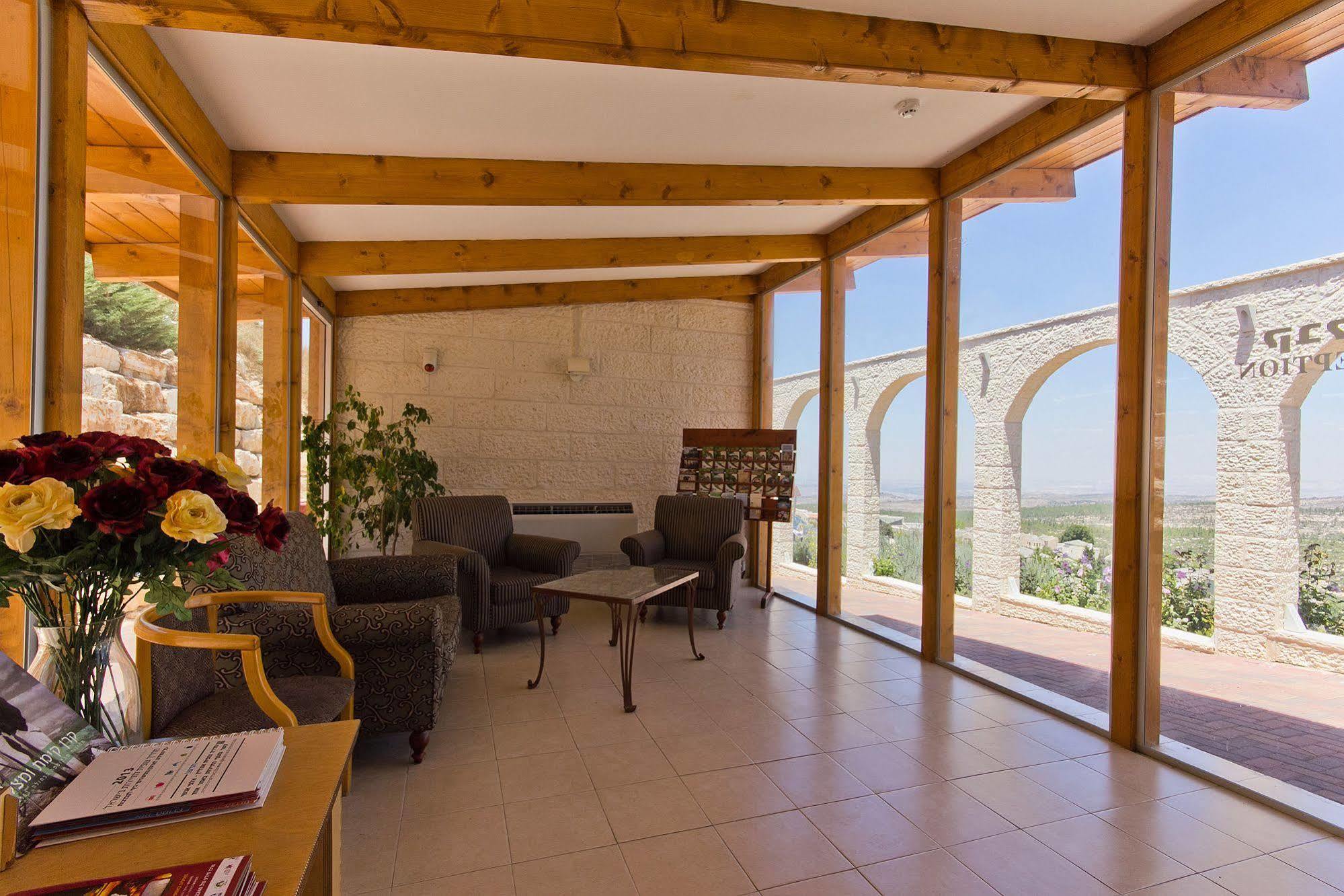 Shoresh Green Hills Family Suites Hotel Extérieur photo
